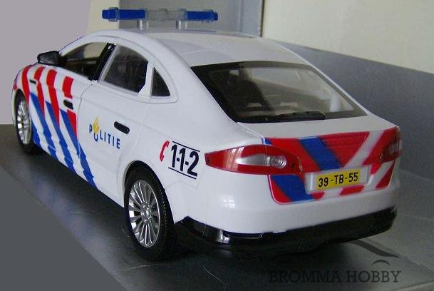 Ford Mondeo - POLITIE - Click Image to Close